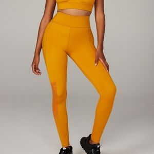 Savage X Fenty By Rihanna High-Waisted Mustard Leggings Size S